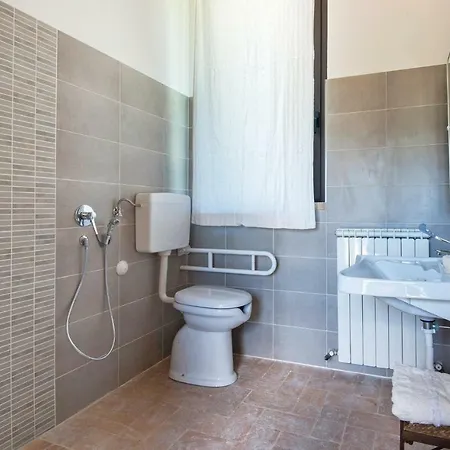 Three-bedroom Holiday In Assisi Pg Tordibetto